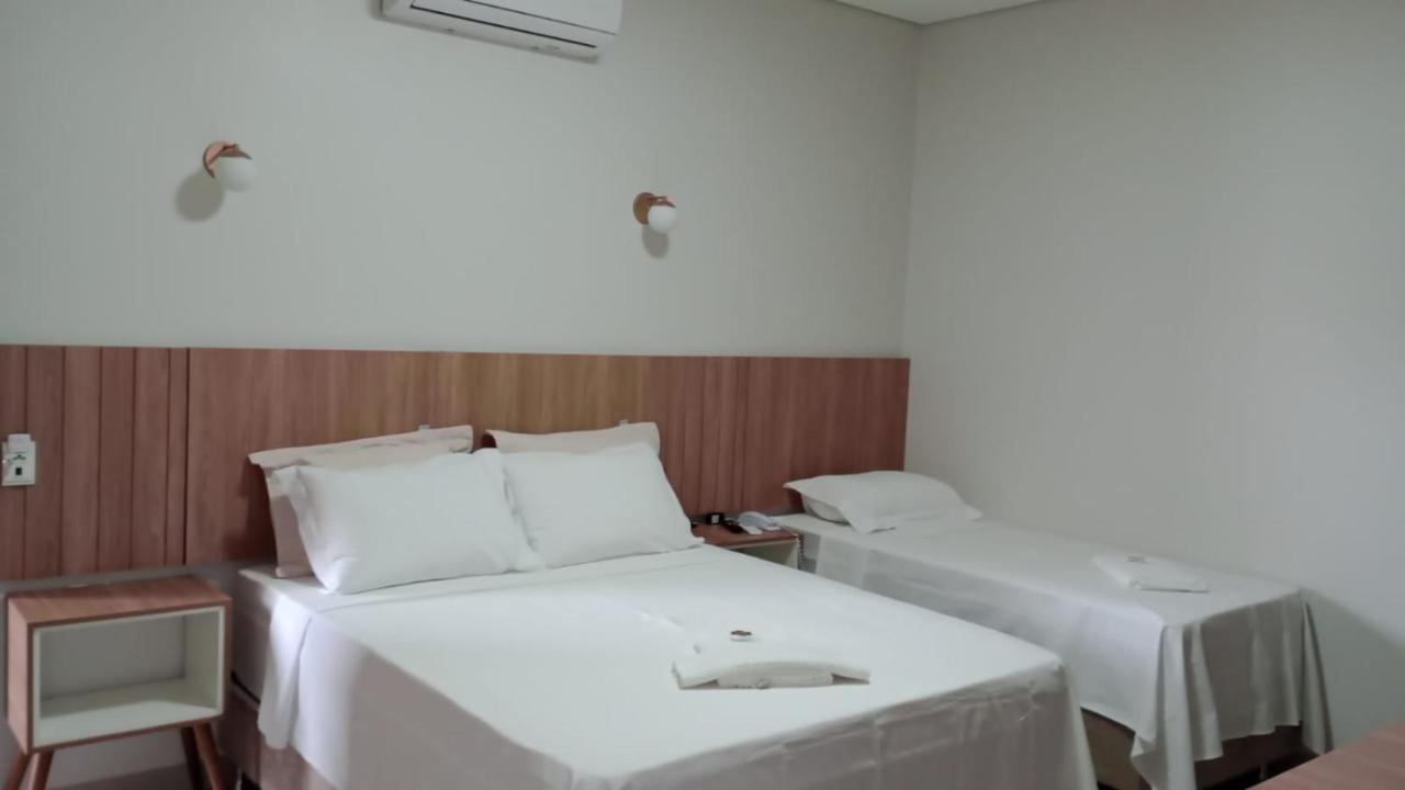 Hotel Plaza Pontes E Lacerda Экстерьер фото