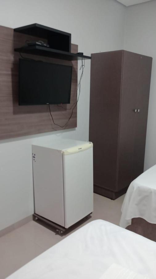 Hotel Plaza Pontes E Lacerda Экстерьер фото