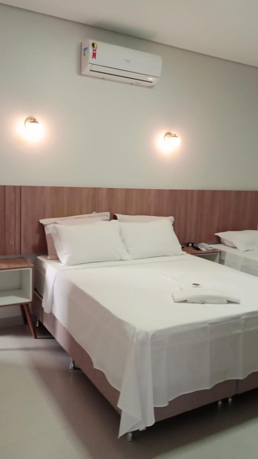Hotel Plaza Pontes E Lacerda Экстерьер фото