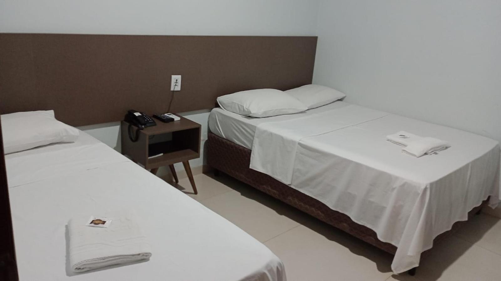 Hotel Plaza Pontes E Lacerda Экстерьер фото